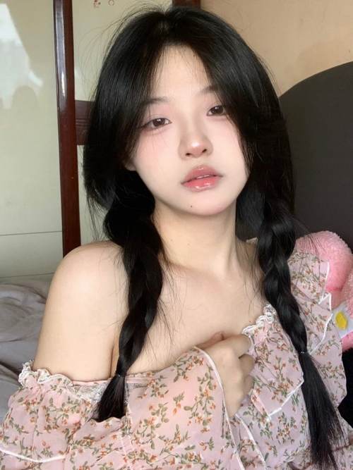 97人妻少妇在线的相关介绍