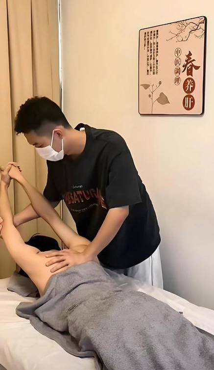 西湖电影院的相关介绍