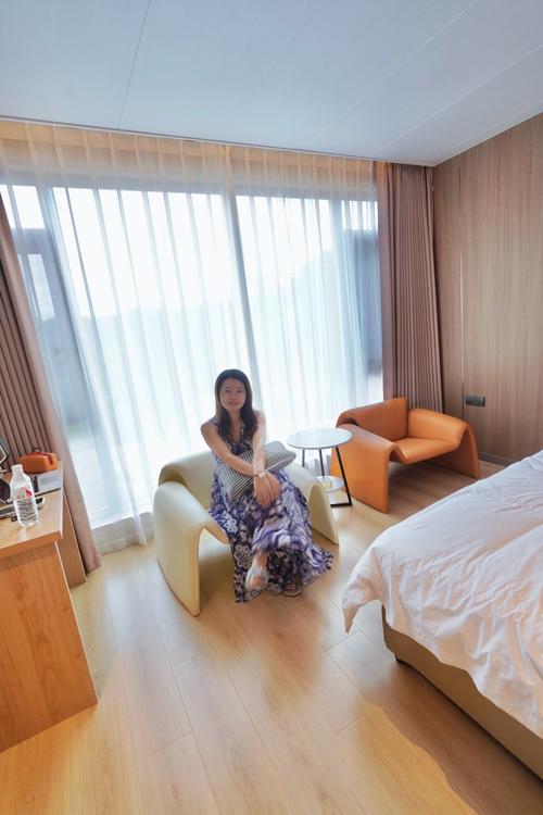 我的老师是美女的相关介绍