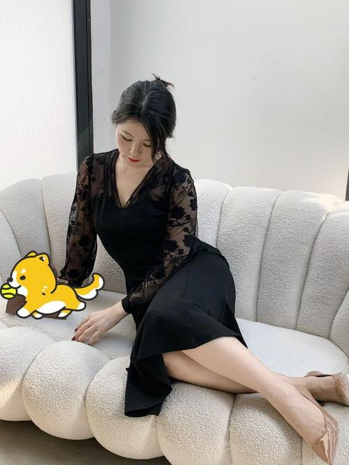 爱逼影院的相关介绍