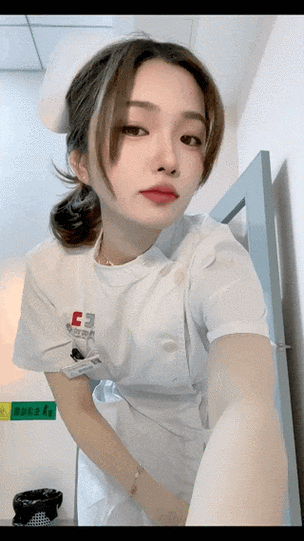 欧美老熟妇mckenzielee的相关介绍