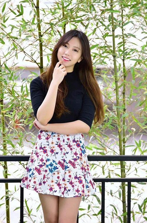 18摸成人app的相关介绍