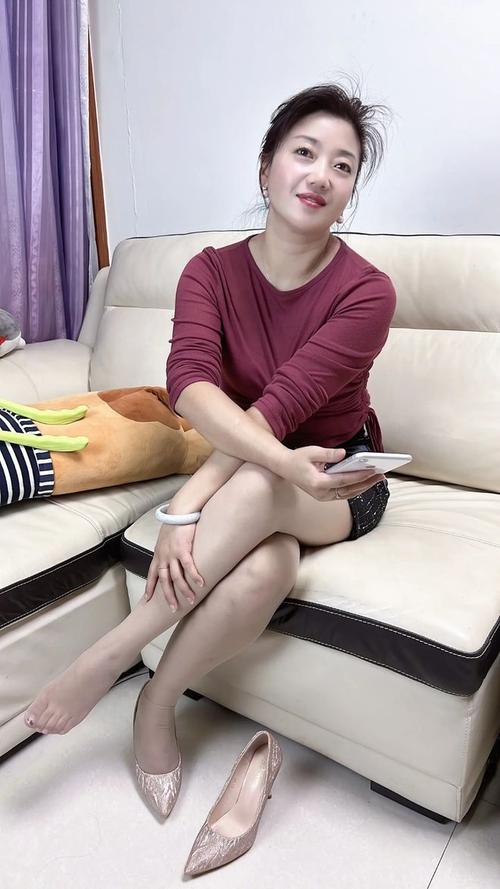 欧美大尺度裸体色的相关介绍