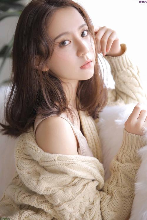 少妇的av天堂的相关介绍