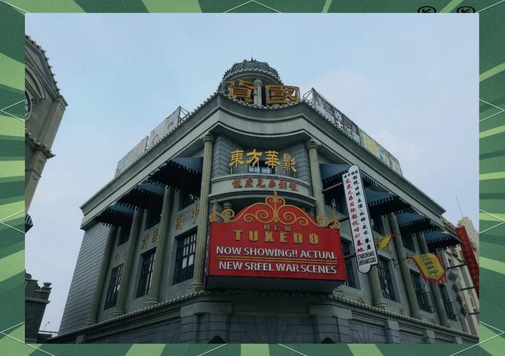 美女啊啊啊av的相关介绍