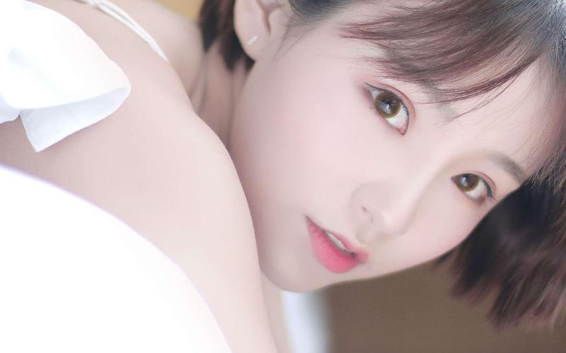 av熟女国产看片的相关介绍