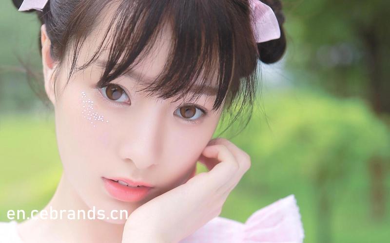 女老师让我操的相关介绍