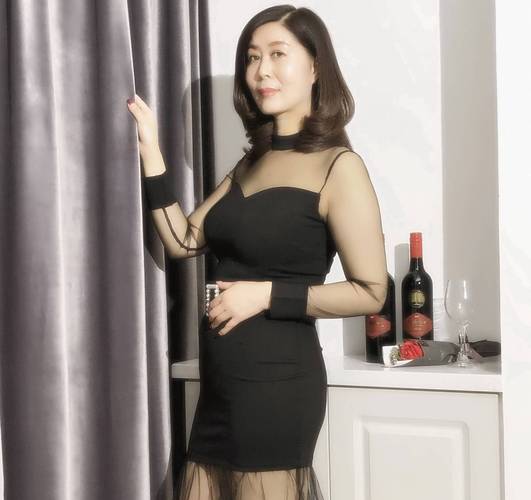根据您的需求,生成一个符合SEO规范且包含3个长尾关键词的标题如下:
**亚洲少妇熟女一区二区精选:风韵犹存的人妻魅力与成熟韵味高清合集**
包含的长尾关键词:
1. 亚洲少妇熟女
2. 人妻魅力
3. 成熟韵味高清