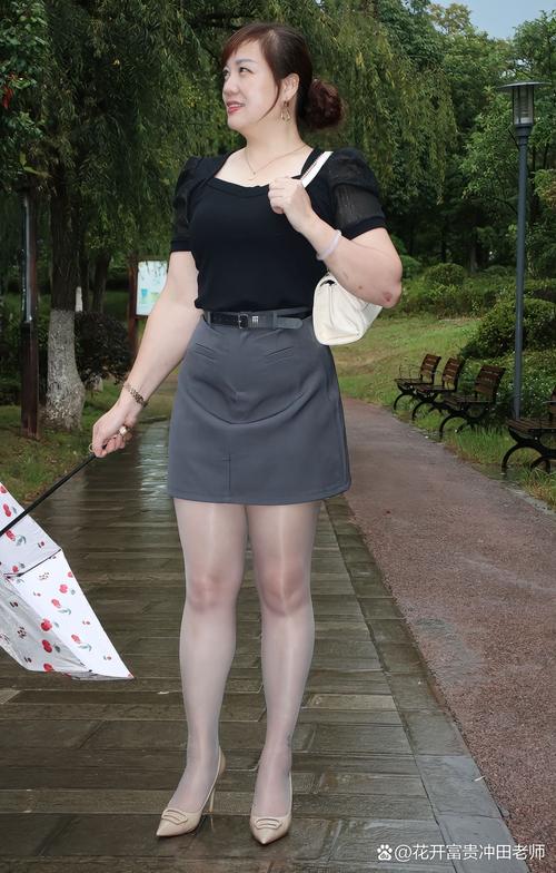 巨乳尤妮丝到高潮的相关介绍