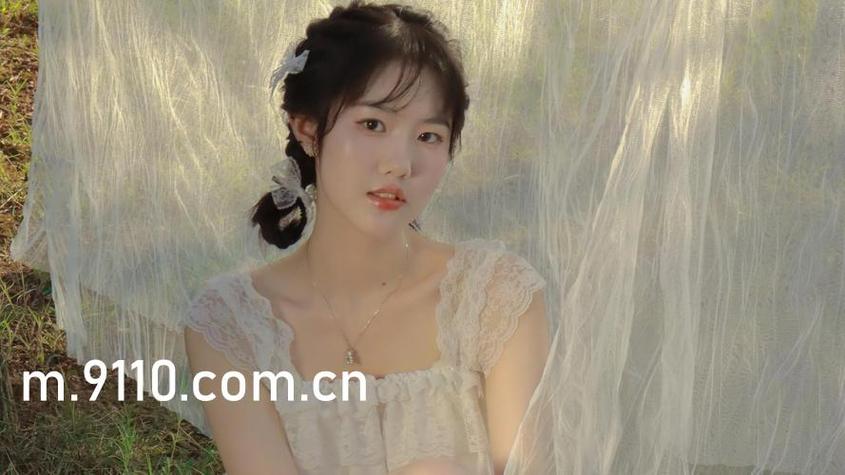 秘书女的相关介绍