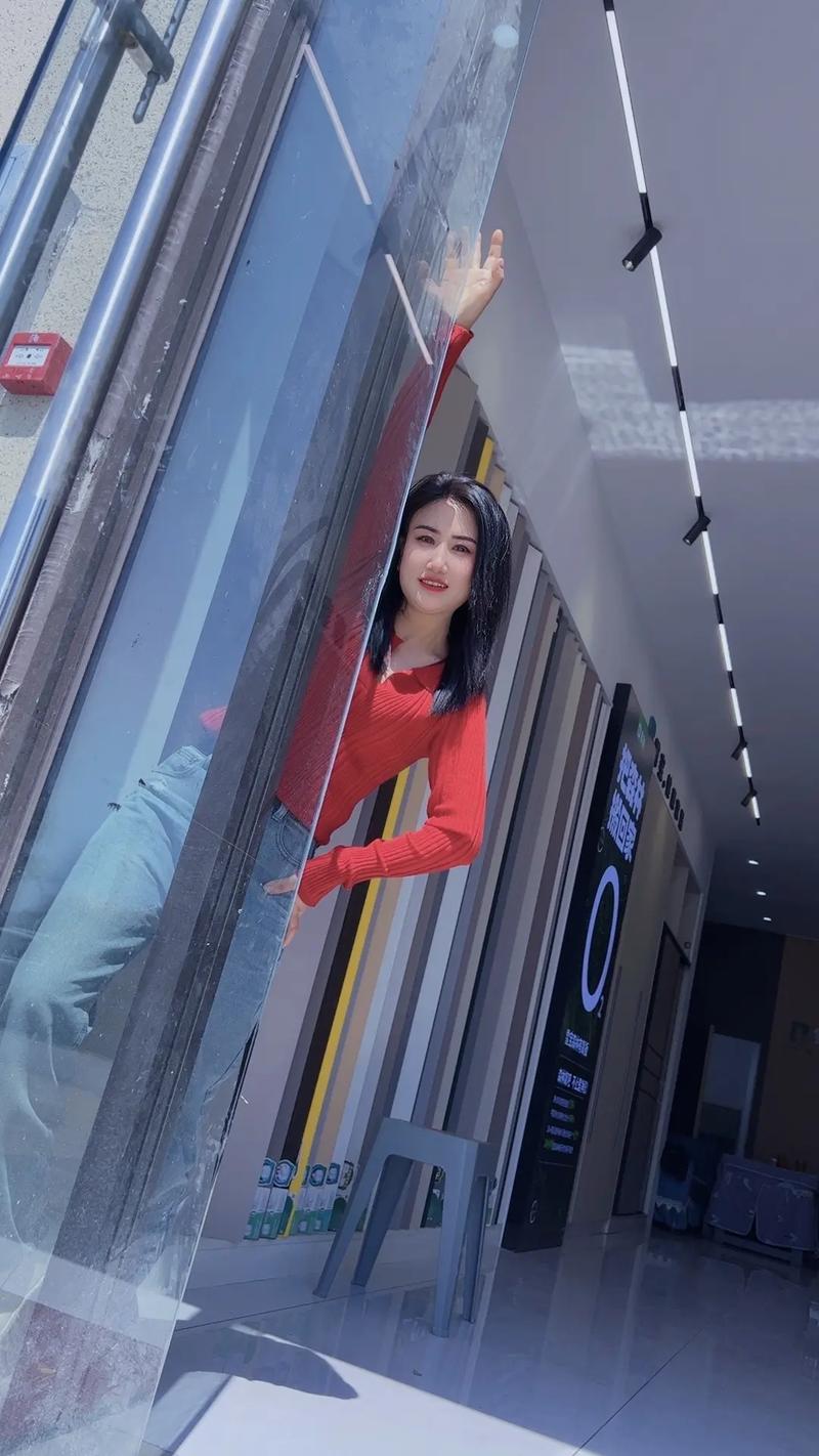 欧美熟妇人妻在线的相关介绍